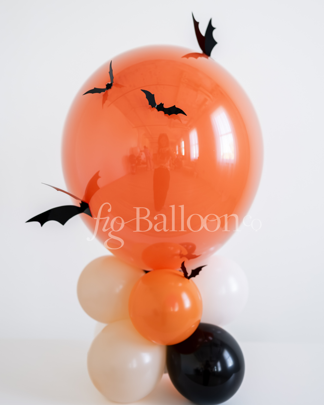 Mini Bats Tabletop Balloon Stack!