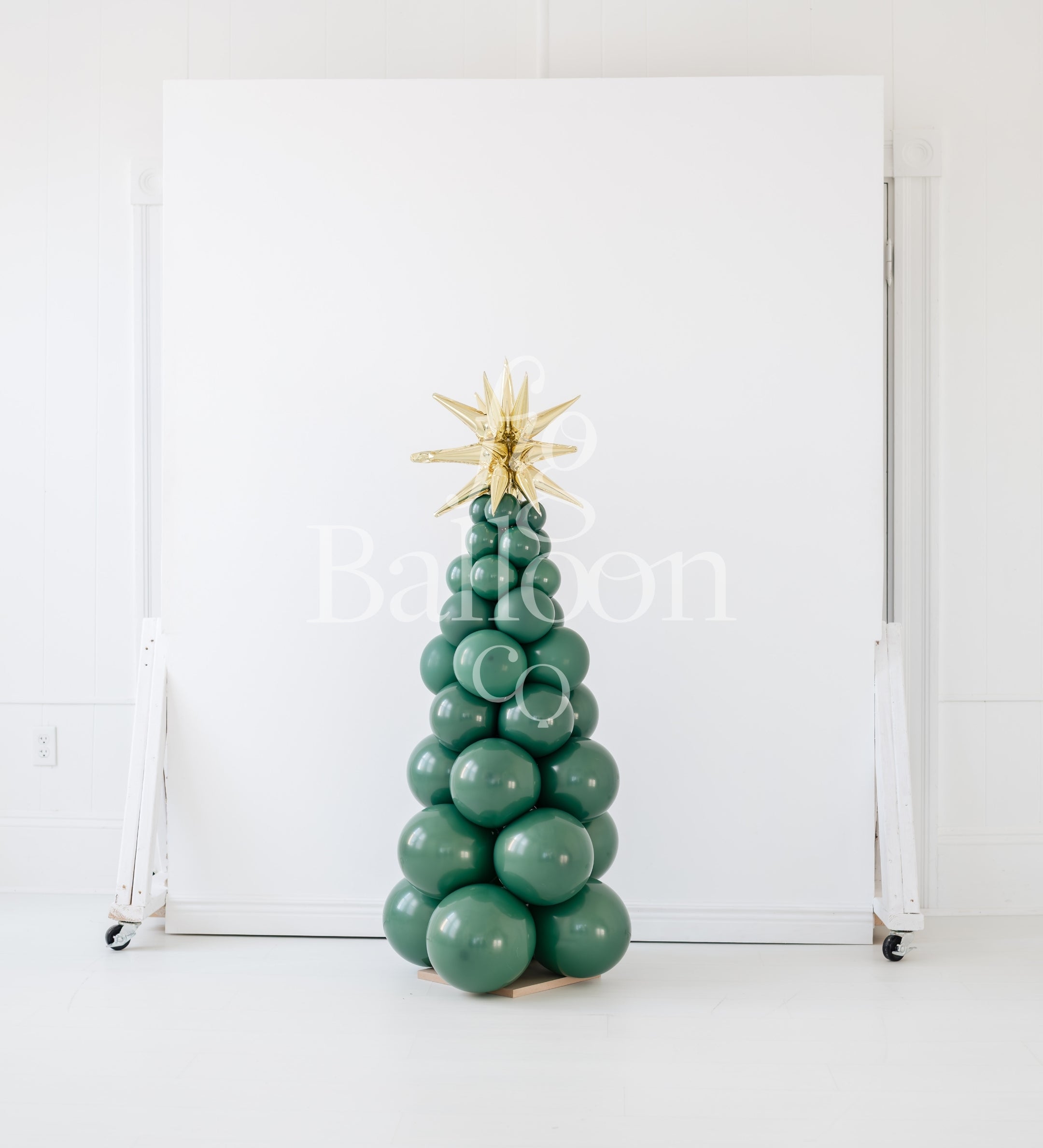 4ft Christmas Tree Balloon Column