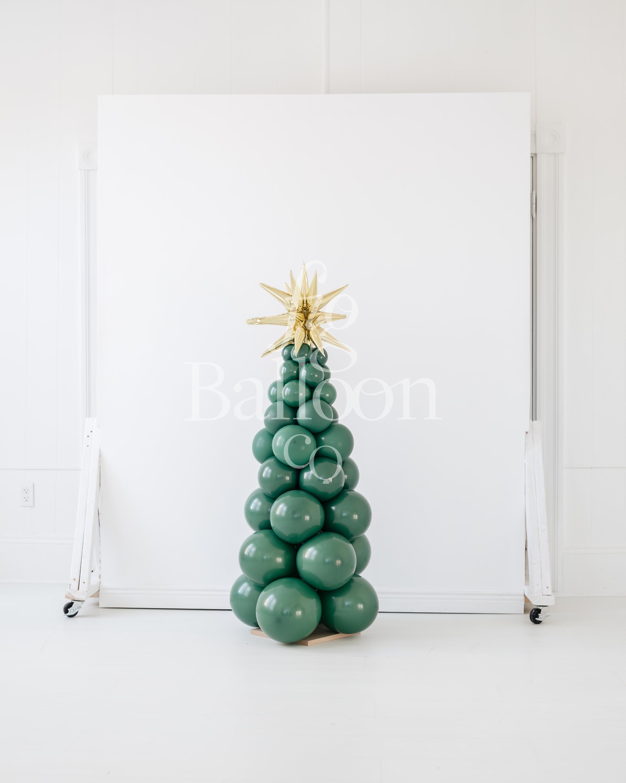 4ft Christmas Tree Balloon Column