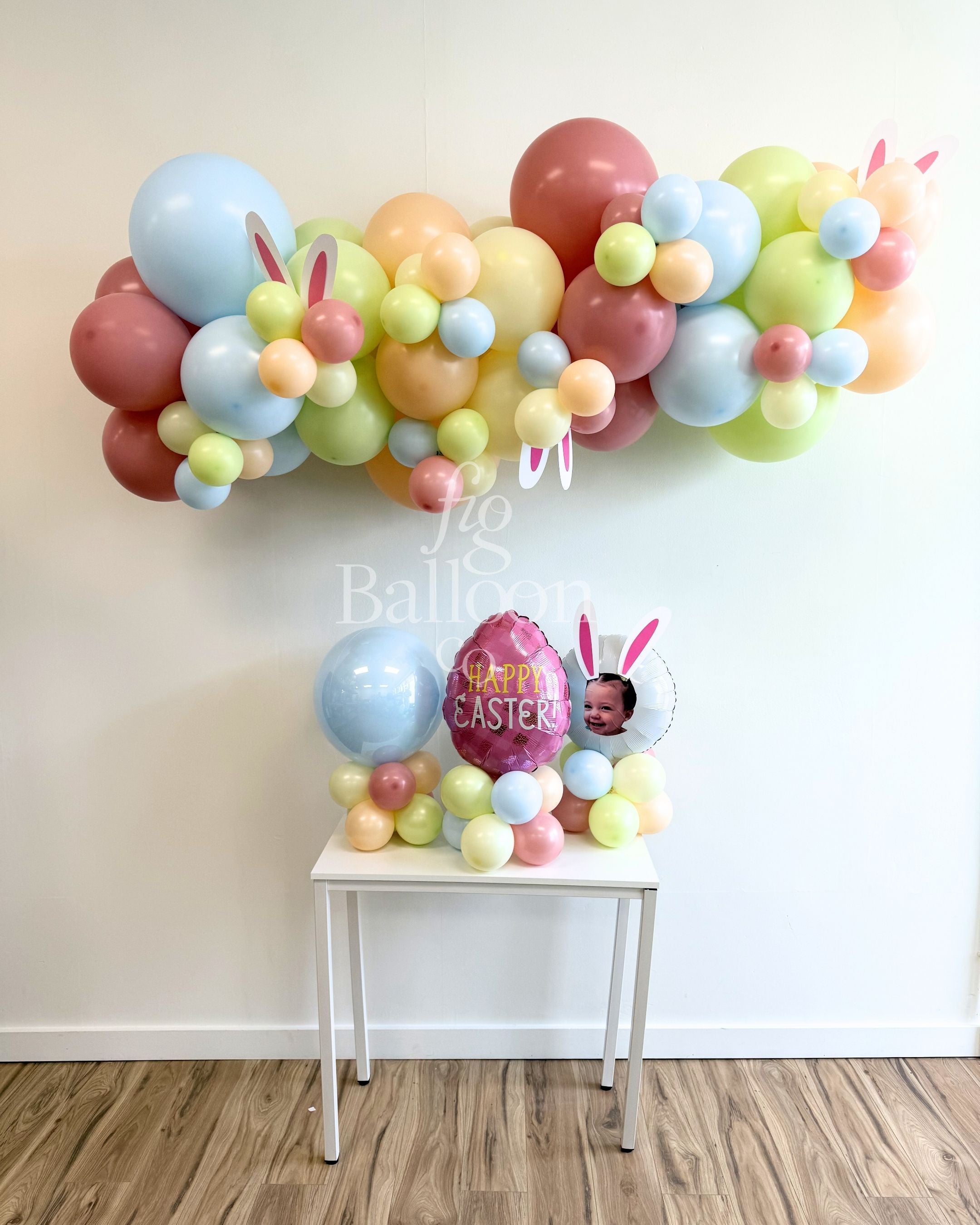Reaster Rabbit Balloon Stack Customizable Easter Bunny Balloon Stack – Fig Balloon Co.