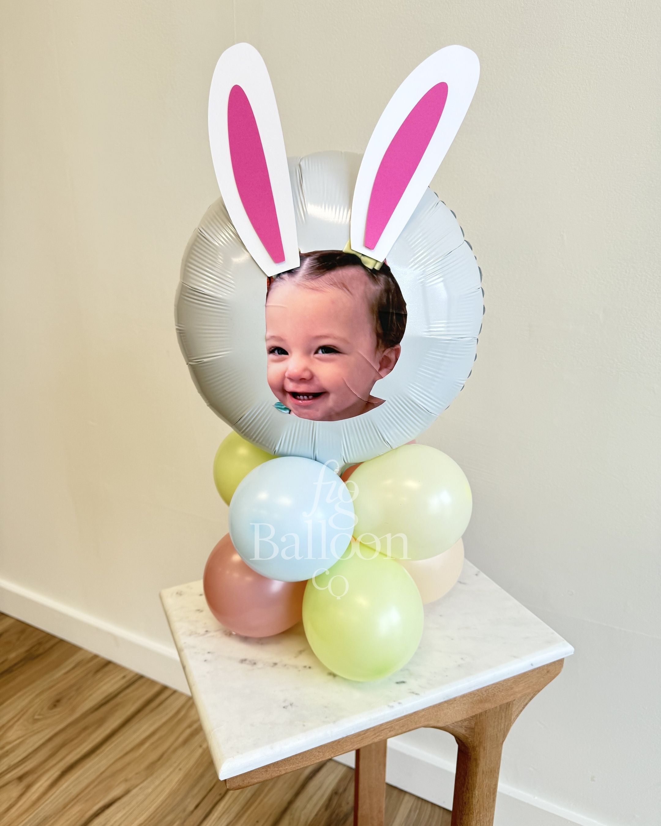 Reaster Rabbit Balloon Stack Customizable Easter Bunny Balloon Stack – Fig Balloon Co.