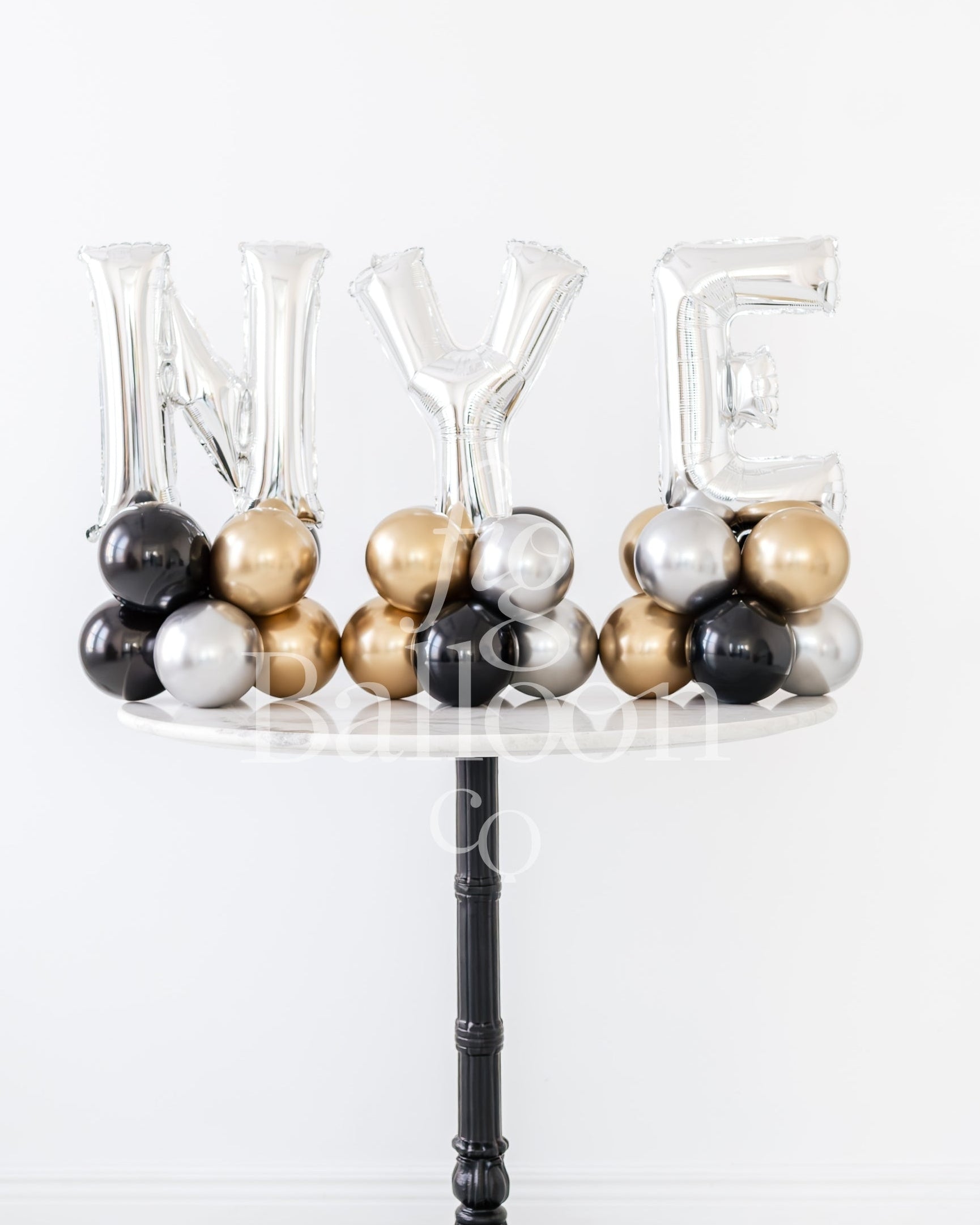 Stack Nior NYE Noir Tabletop Stack – Fig Balloon Co.