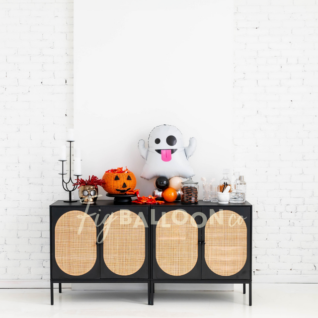 Halloween Emoji Ghost Tabletop Centerpiece