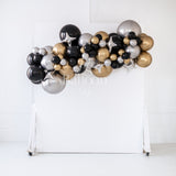 NYE Noir Balloon Garland