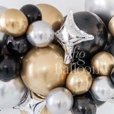 NYE Noir Balloon Garland