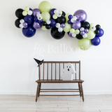 Eyeball Balloon Garland!