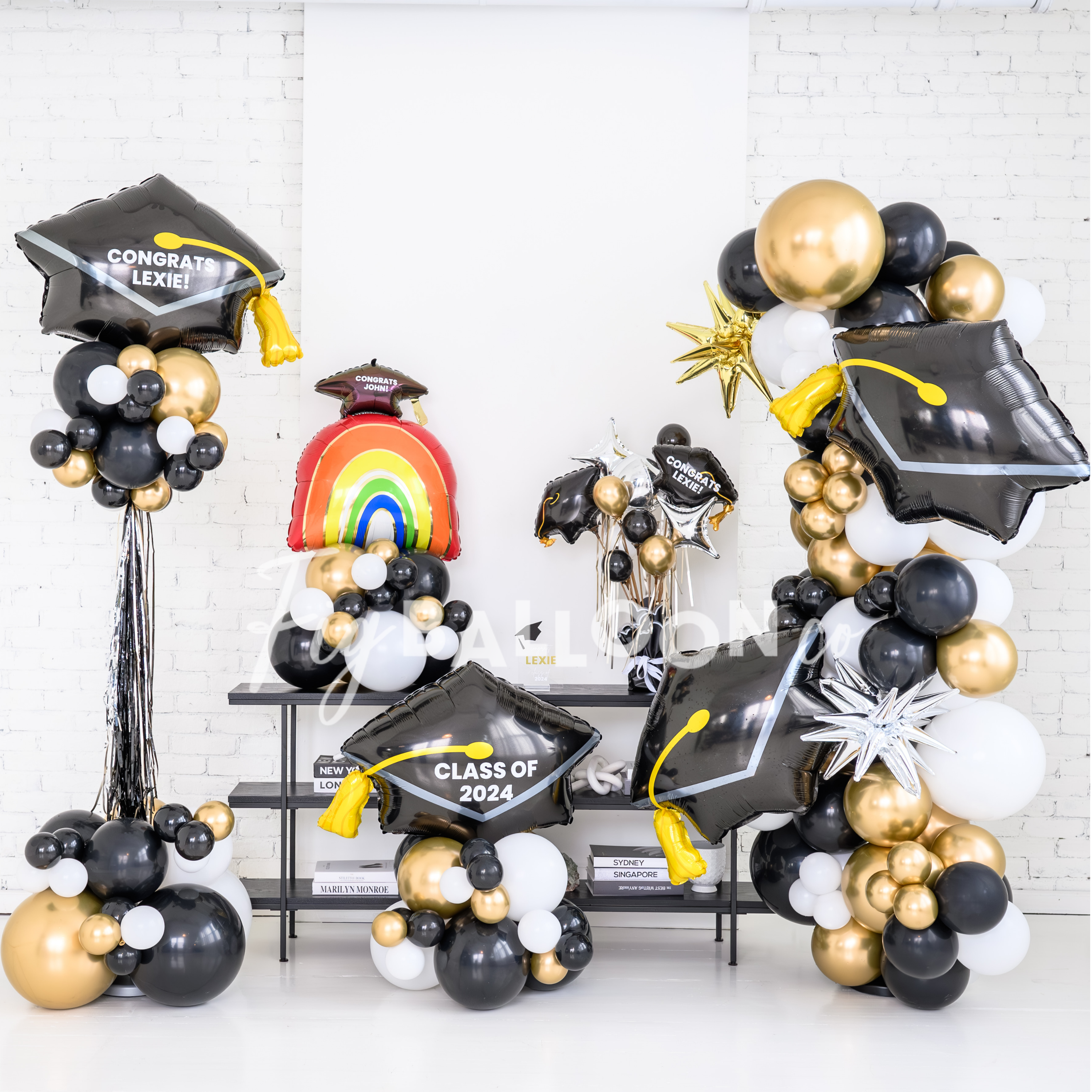 Fig Balloon Co pick-up balloon products for Graduation parties