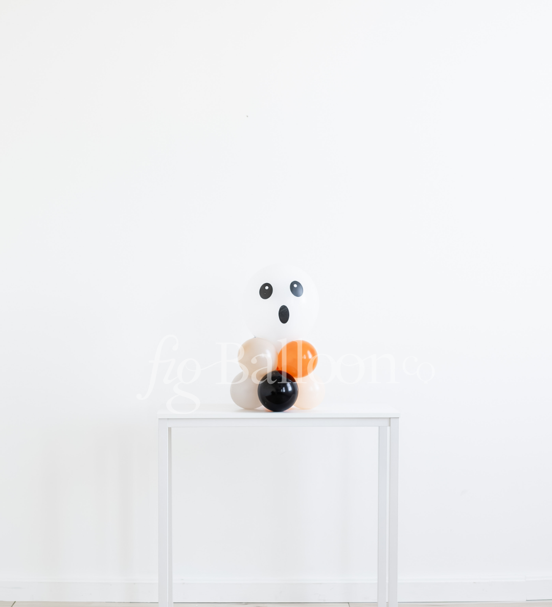 Ghost Tabletop Balloon Stack!