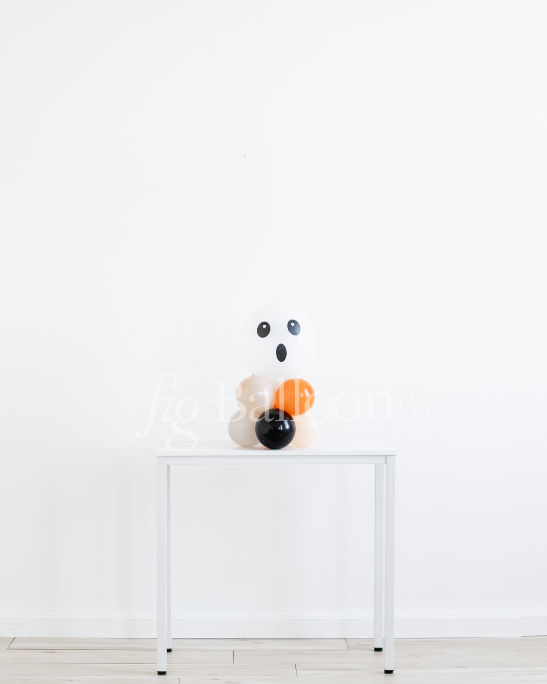Ghost Tabletop Balloon Stack!