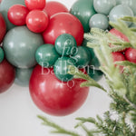 Mistletoe Balloon Garland