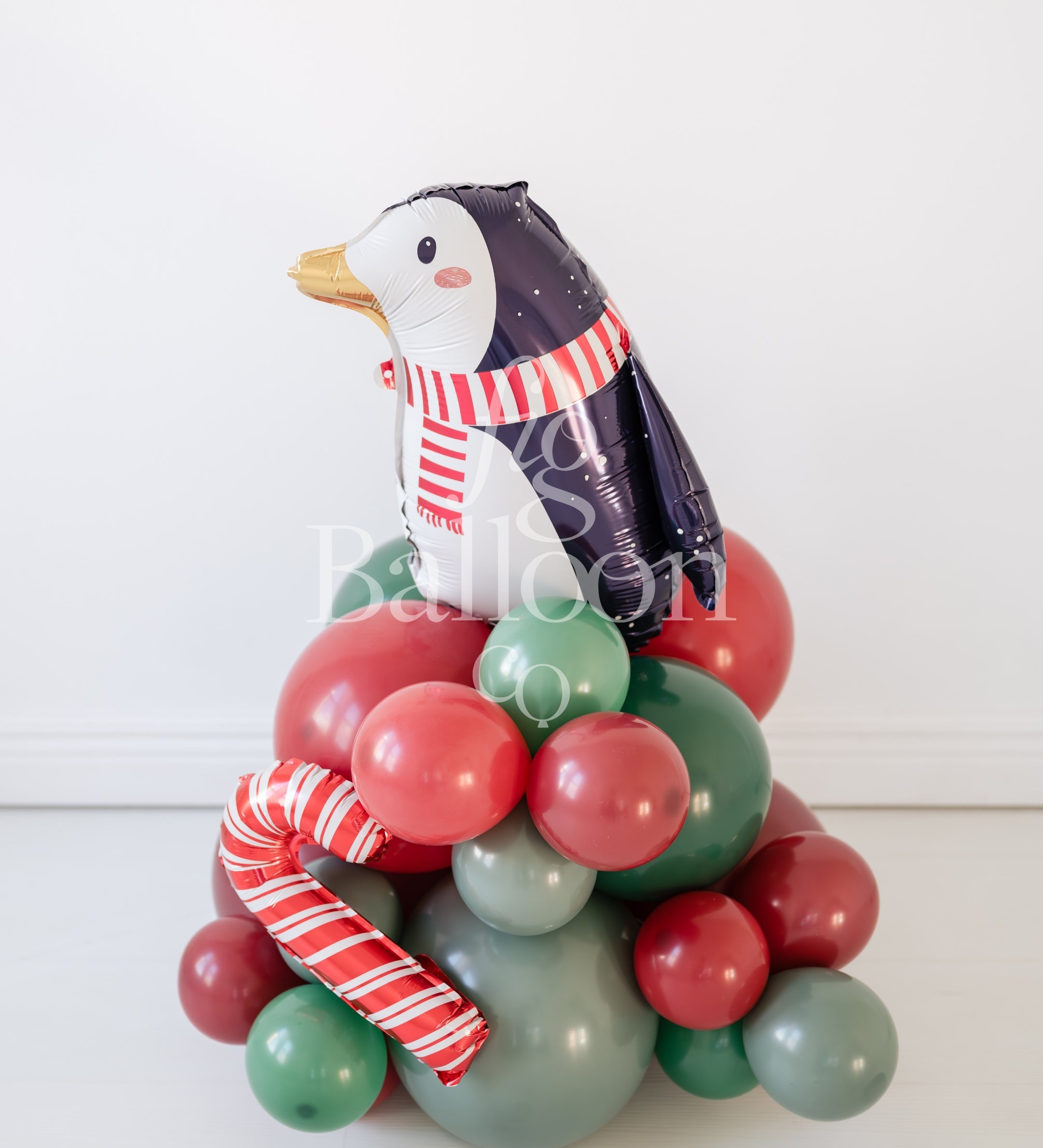 Penguin Balloon Stack