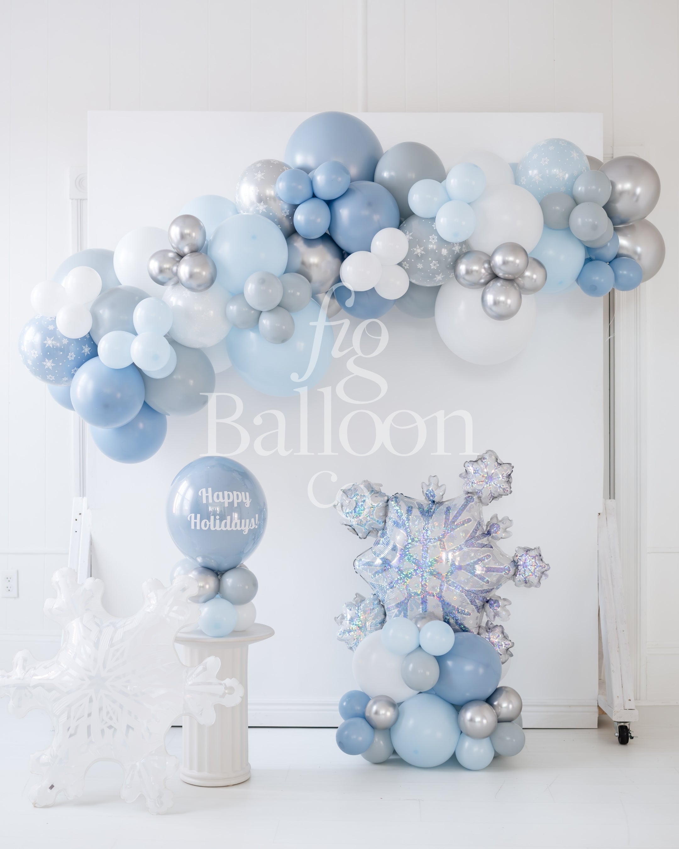 Winter Wonderland Balloon Garland