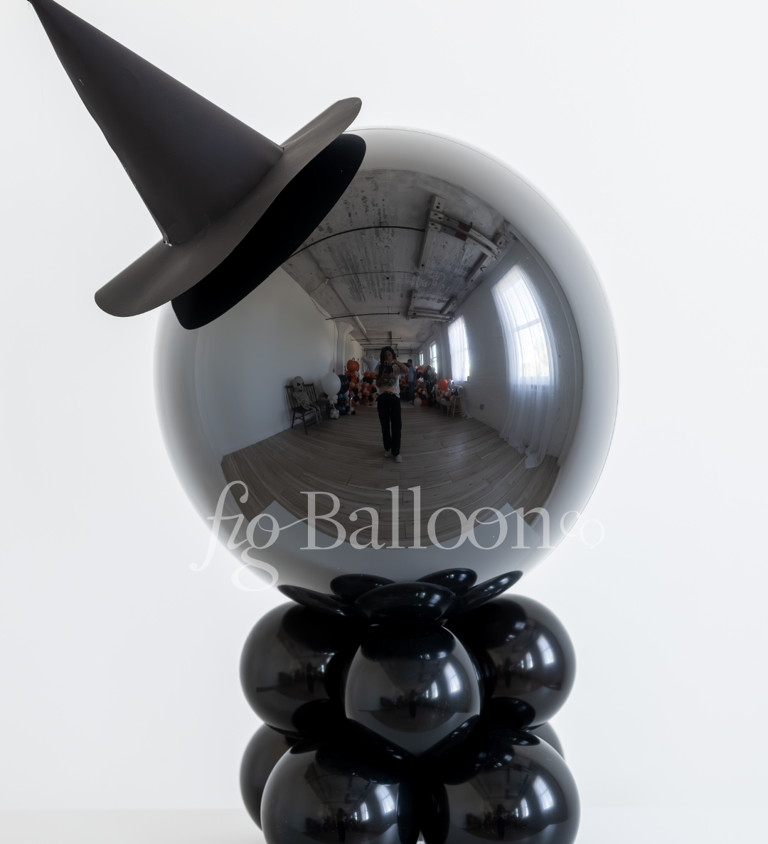 Witch Hat Tabletop Balloon Stack!