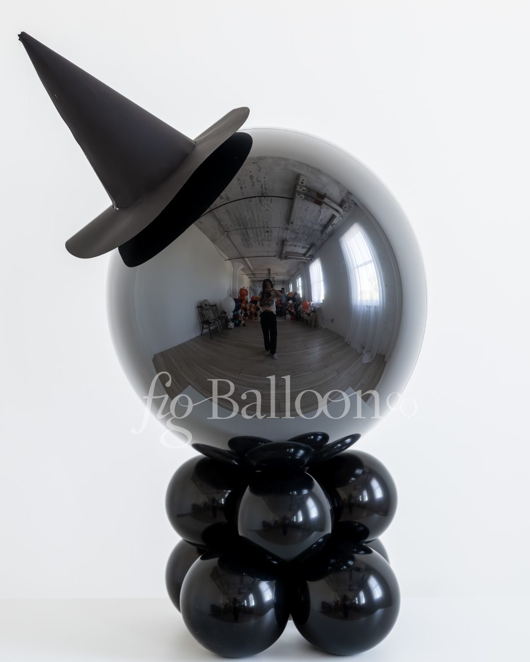 Witch Hat Tabletop Balloon Stack!